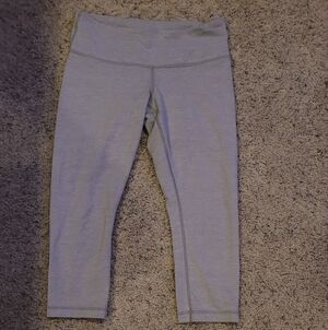 FLAWED Lululemon Athletica Heather Gray Leggings